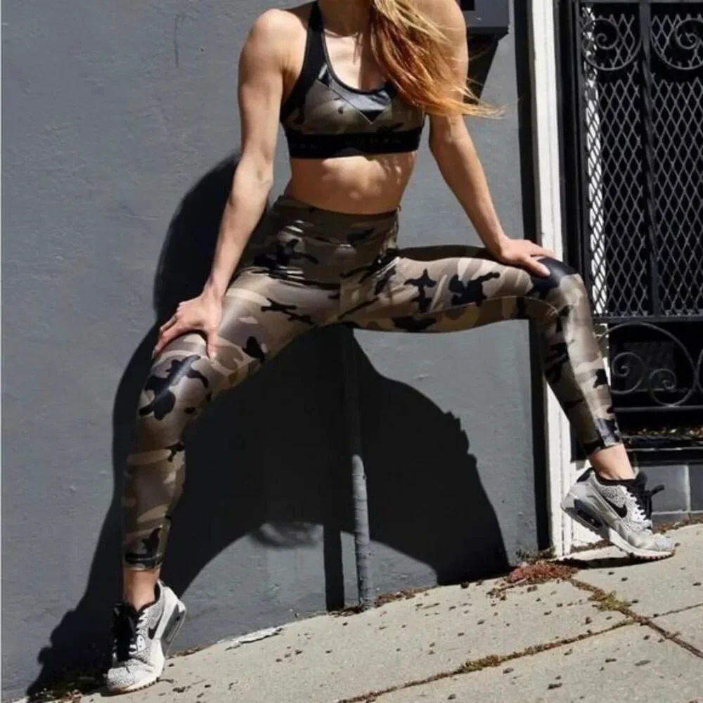 NWOT KORAL Camo Lustrous Camo high rise legging